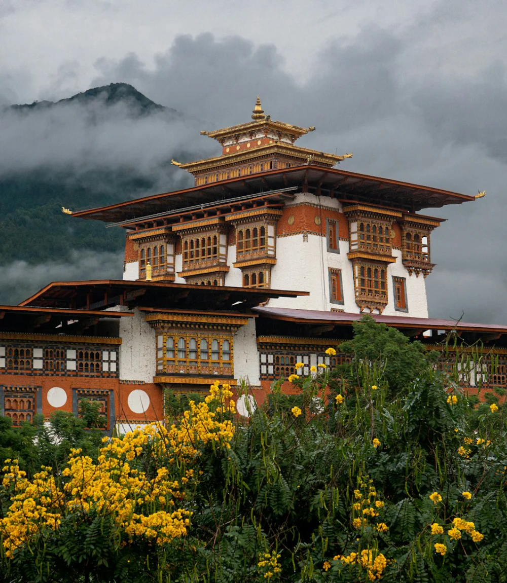 Geet Travel - High Altitude Hiking Trek in Bhutan