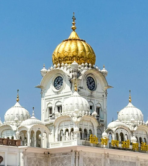 Geet Travel - Historic Monuments and Sacred Stupas of India