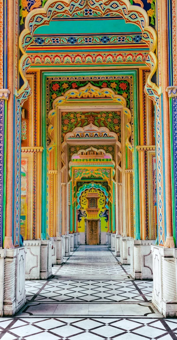Geet Travel - Scenic Valley Landscapes of India
